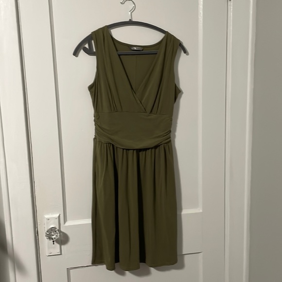 THE NORTH FACE DRESS - Picture 1 of 4